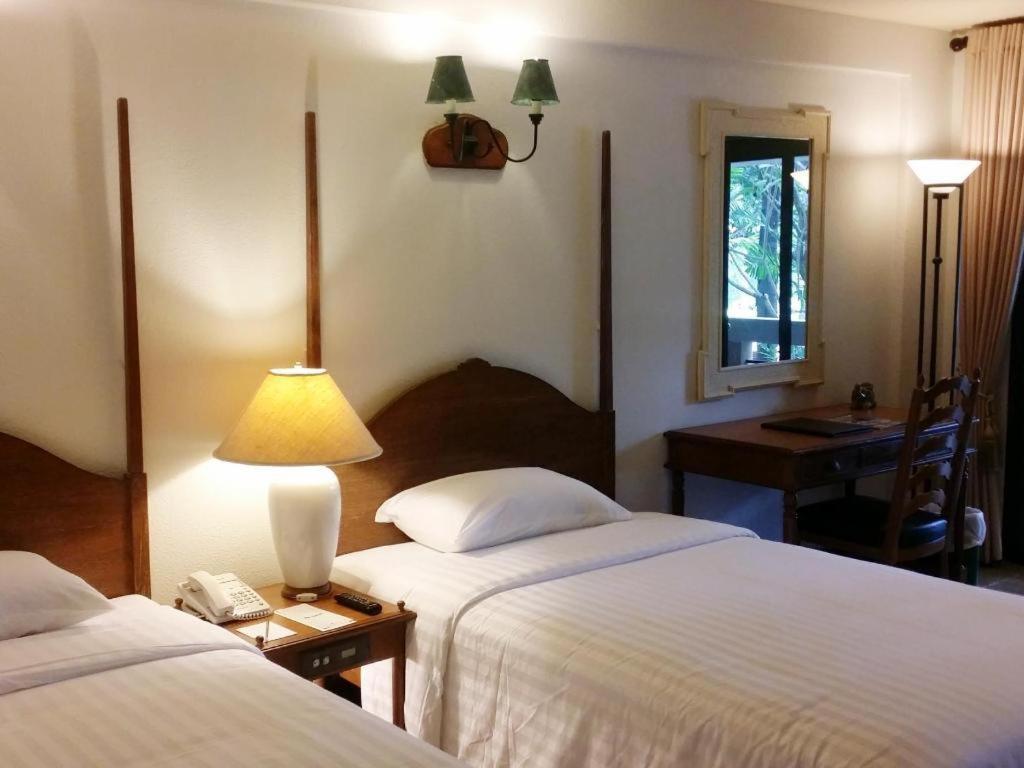 Lake View Hotel And Golf Club Hua Hin Exterior foto