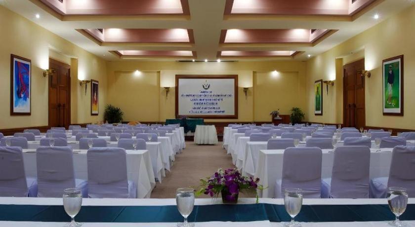 Lake View Hotel And Golf Club Hua Hin Exterior foto